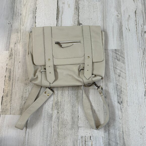 *FLAW* Vere Verto Leather Backpack Beige Color Leather Convertible - Picture 1 of 8